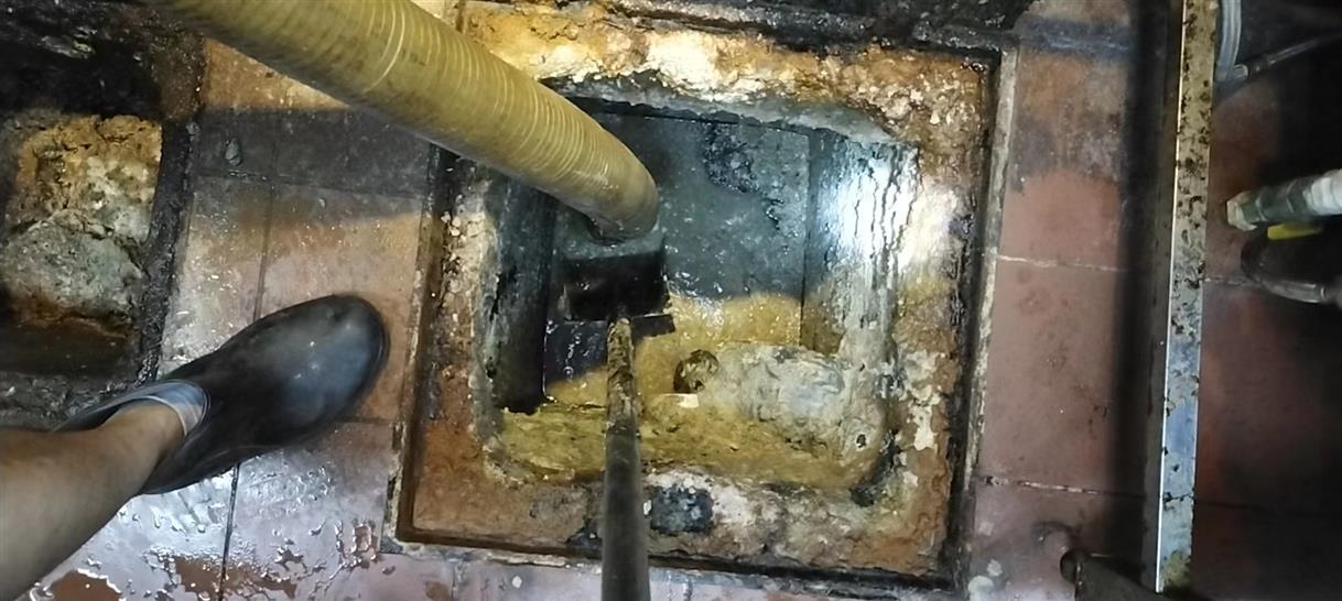 东台污水池清理一般都有毒气，怎么预防中毒呢？